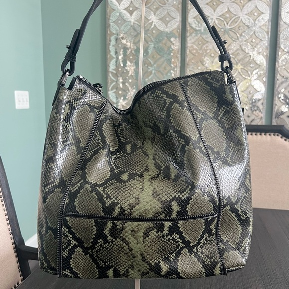 NWT Botkier Woman's Soho Medium Leather Hobo Bag Military Green Snake - Picture 4 of 9